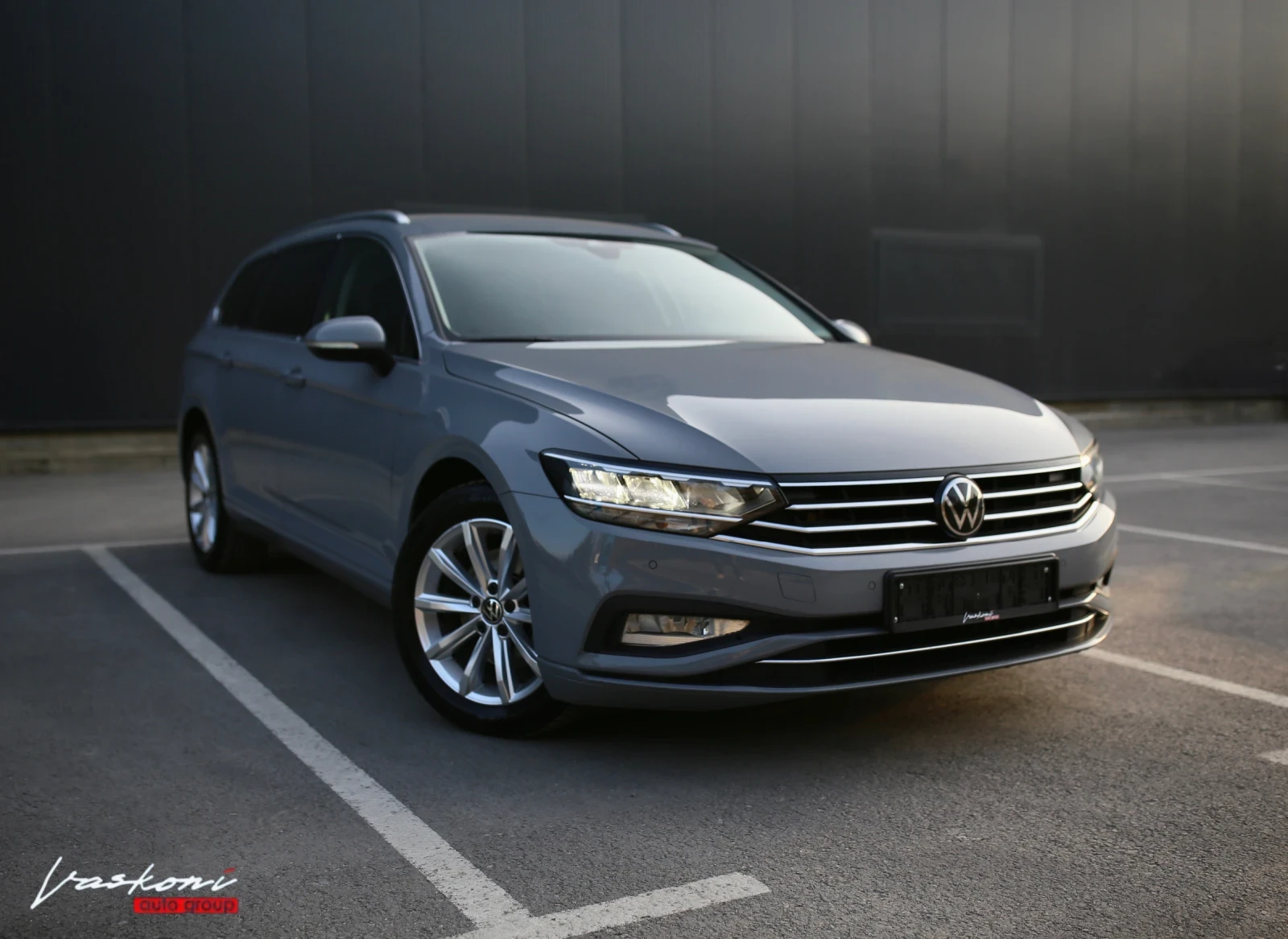 VW Passat 8.5 2.0 TDI, снимка 2 - Автомобили и джипове - 53999226