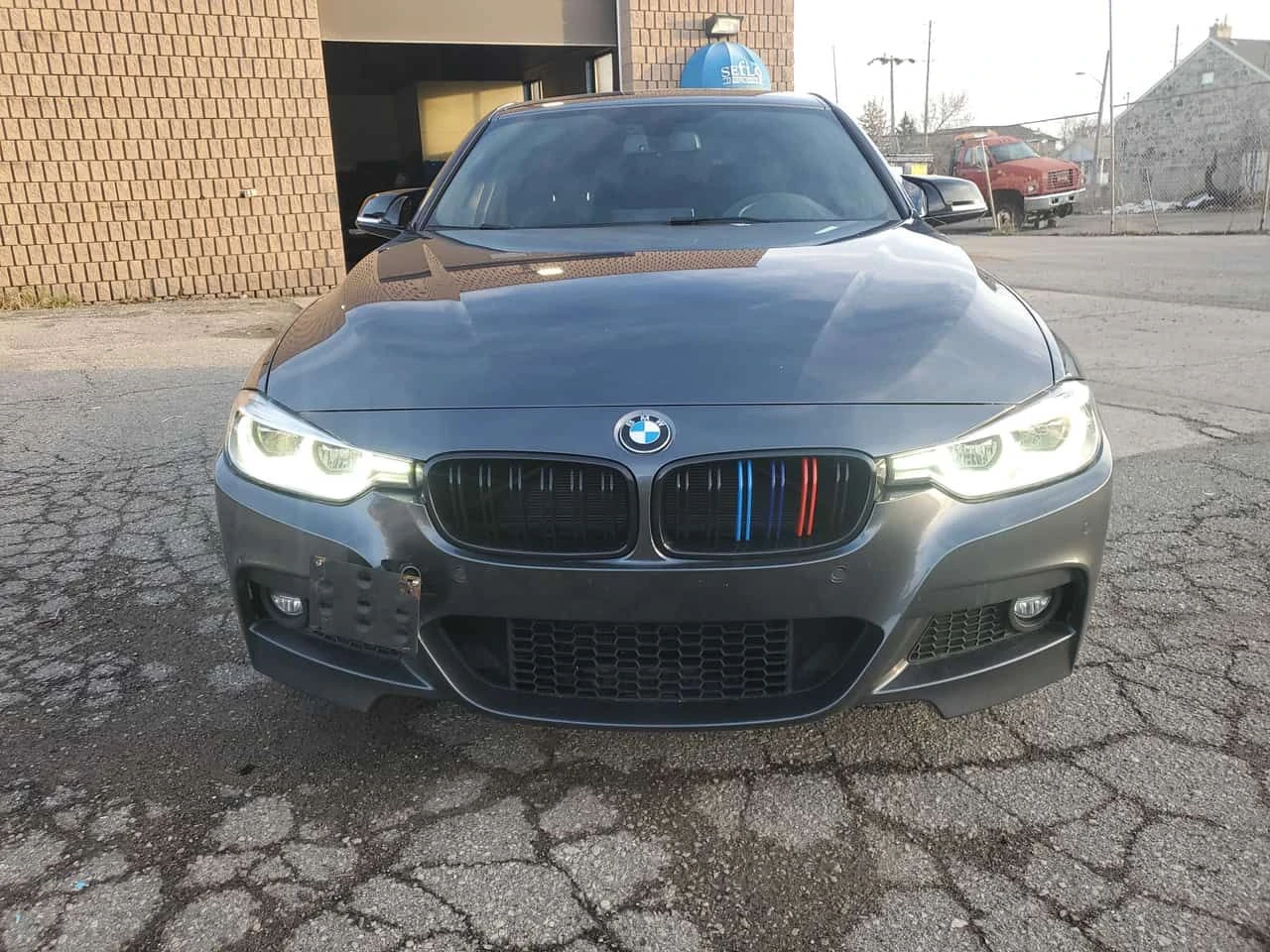 BMW 330 * 330i xDrive * CARFAX * ���� �� �� | Mobile.bg � ����������� 5