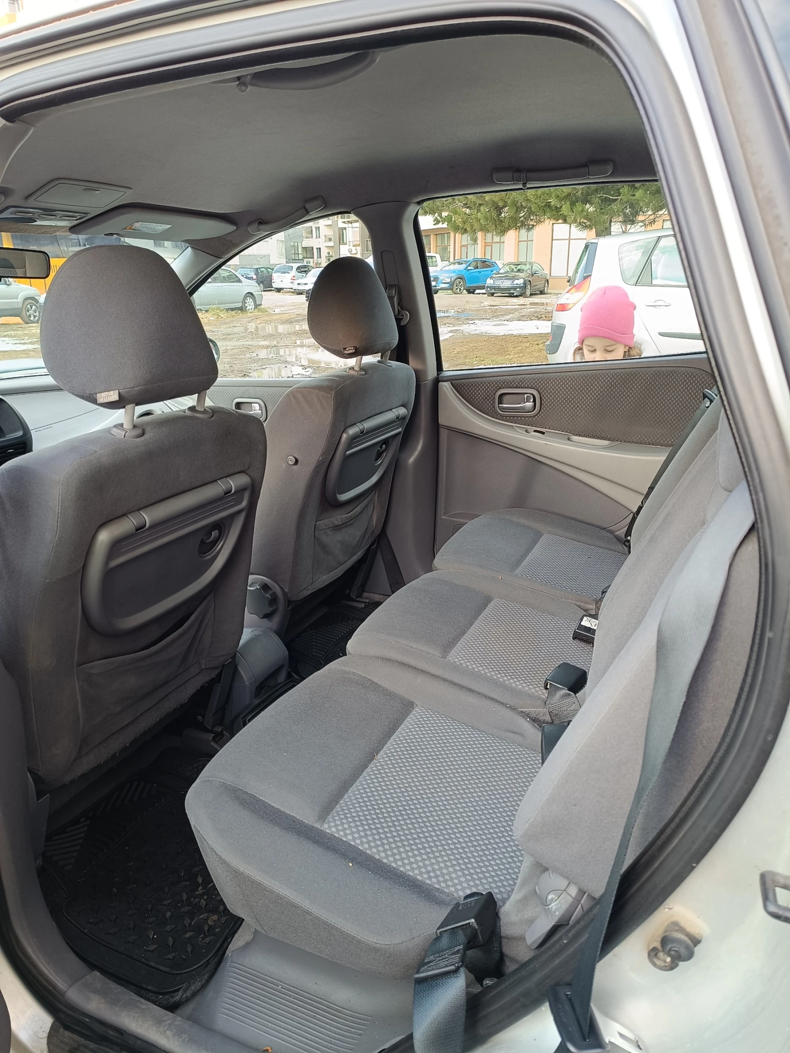 Nissan Almera tino 2.2d, снимка 6 - Автомобили и джипове - 54410082