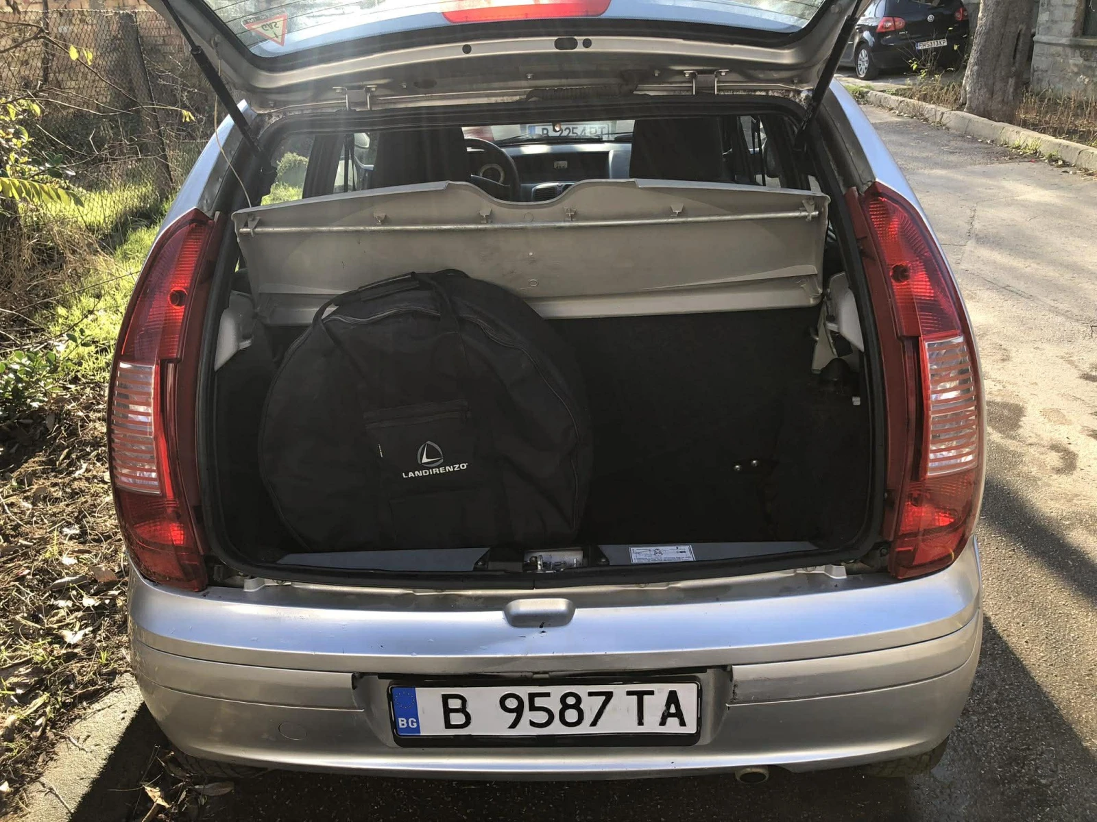 Tata Indica 1.4i, снимка 7 - Автомобили и джипове - 54415014