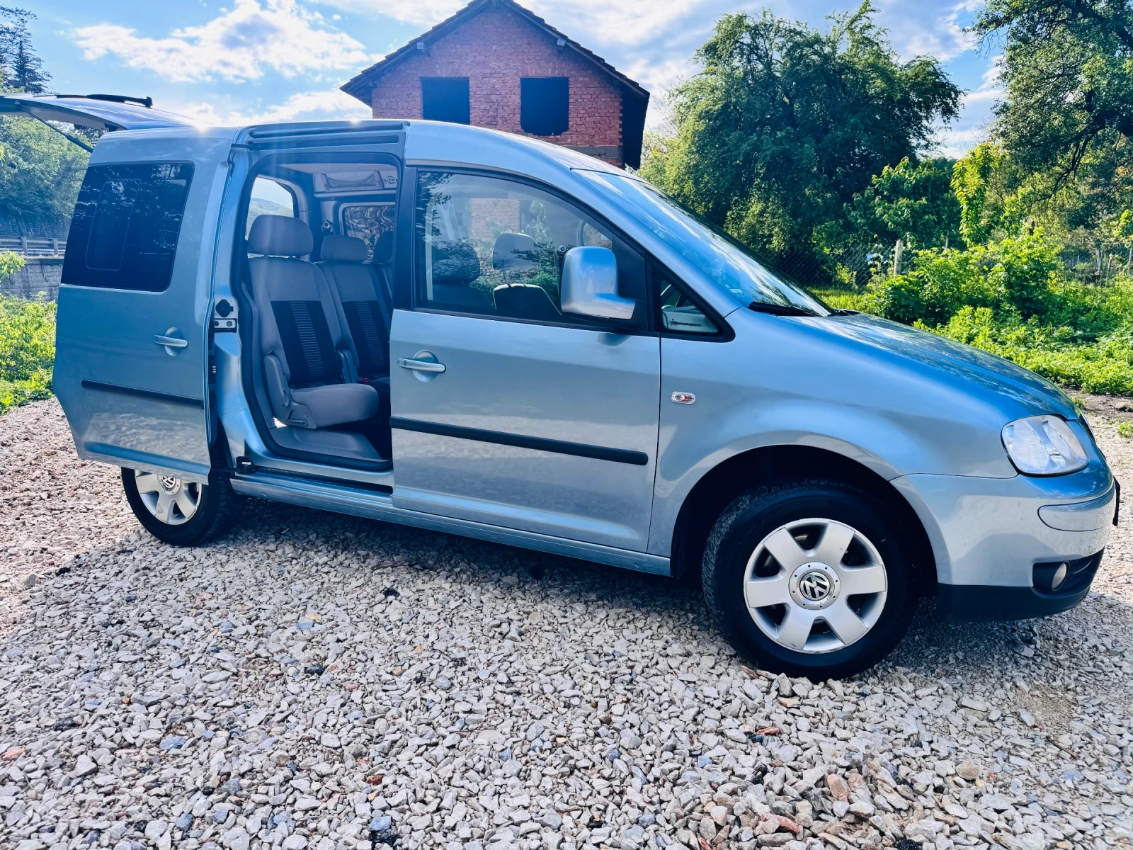 VW Caddy 1.9TDI* 105* LIFE* , снимка 8 - Автомобили и джипове - 54528340