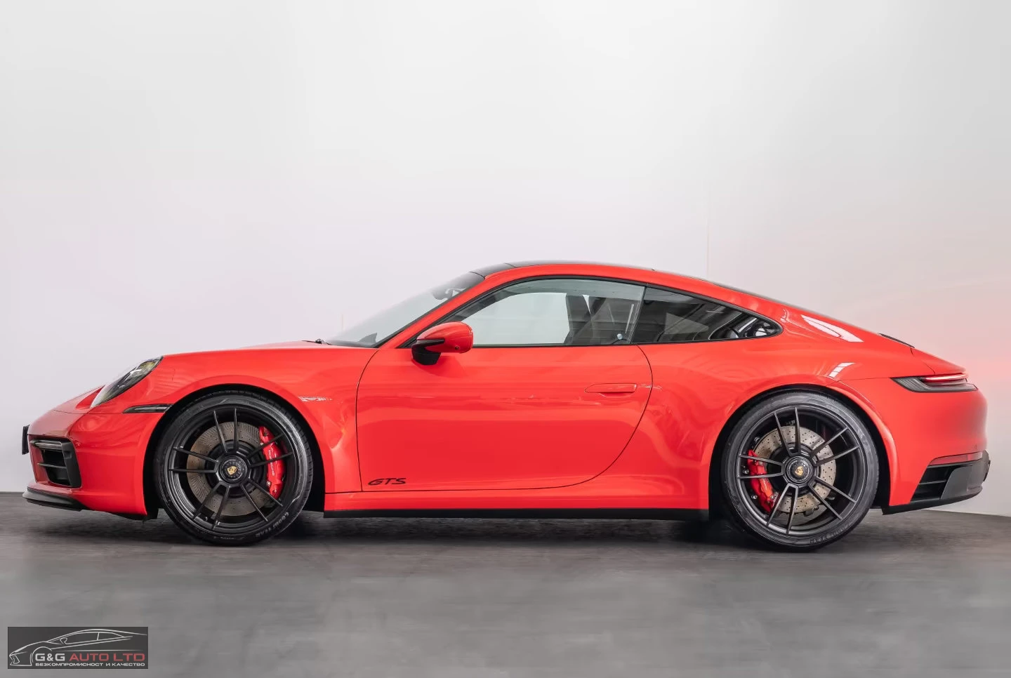 Porsche 911 992/CARRERA/4GTS/REARSTEER/LIFT/CARBON/MATRIX/425z, снимка 3 - Автомобили и джипове - 54604541