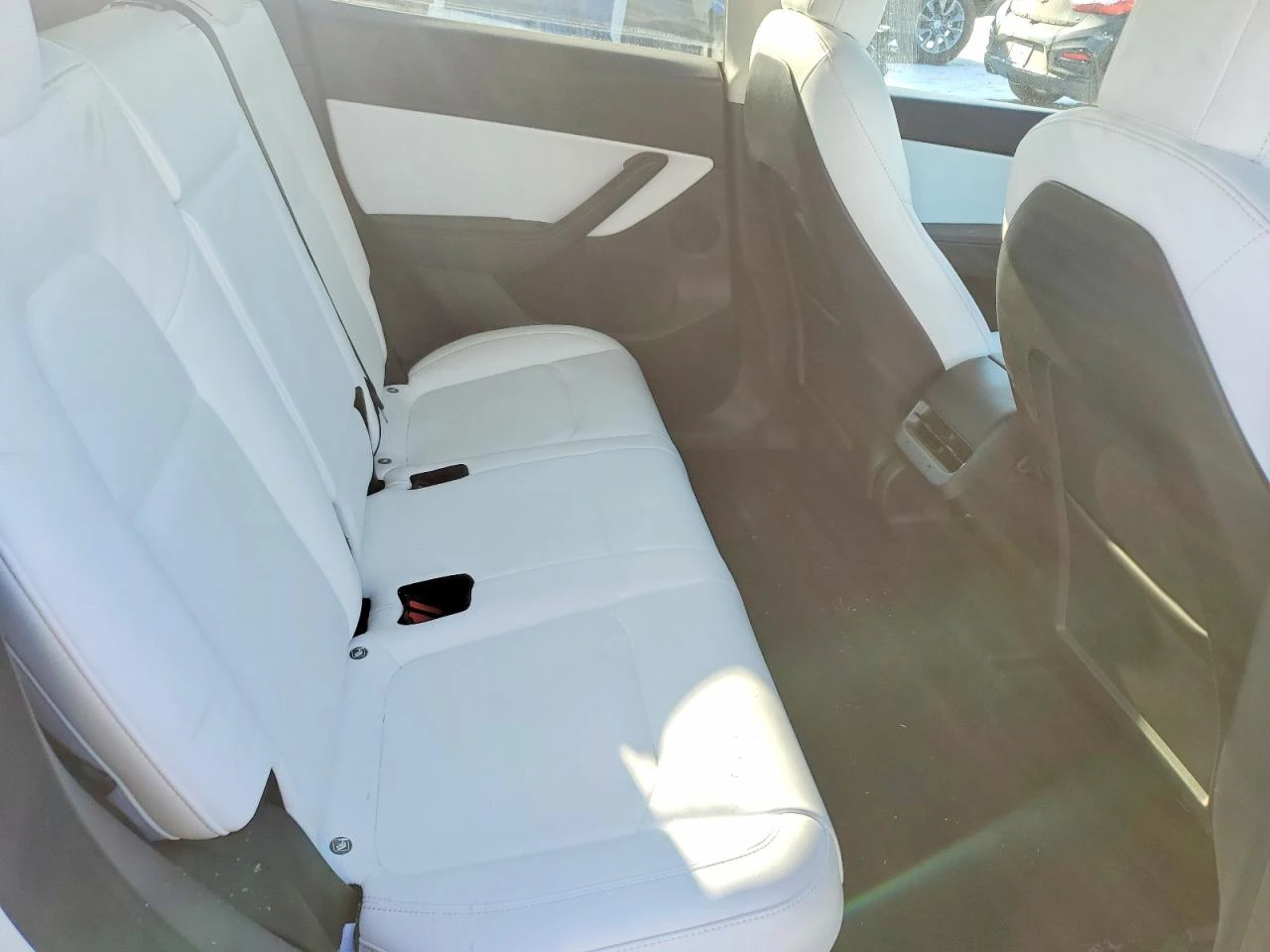 Tesla Model Y, снимка 10 - Автомобили и джипове - 54664197
