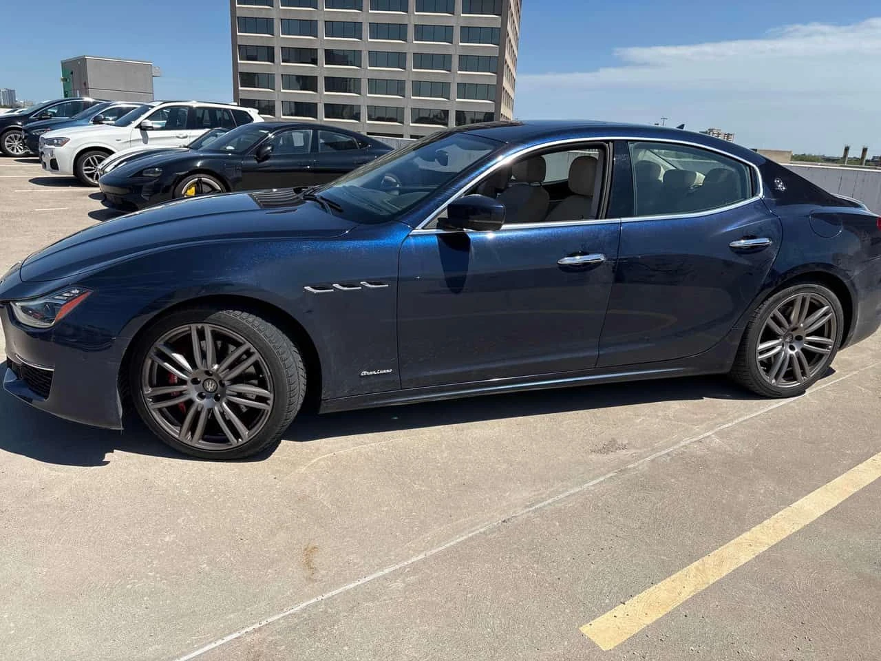 Maserati Ghibli * S Q4 GranLusso * CARFAX * 2 КЛЮЧА * КЛИПОВЕ, снимка 2 - Автомобили и джипове - 54771652