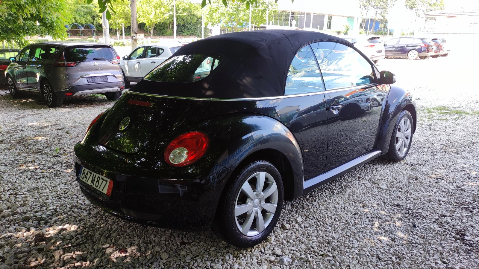 VW New beetle 1.9 TDI FACELIFT, снимка 12 - Автомобили и джипове - 55182090