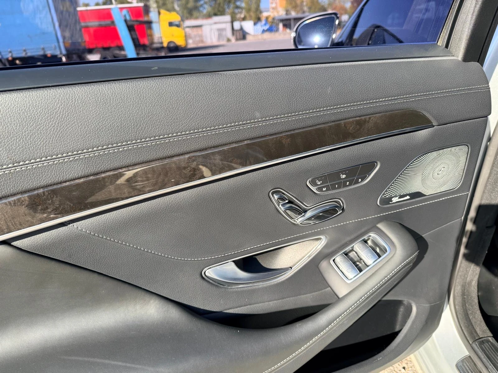 Mercedes-Benz S 500 L, снимка 9 - Автомобили и джипове - 56289001