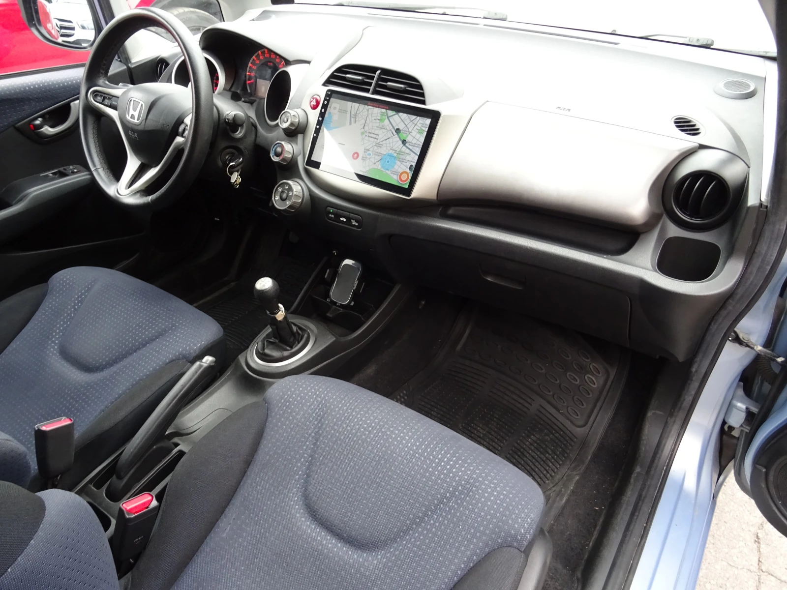 Honda Jazz 1.2I 90кс, снимка 9 - Автомобили и джипове - 55816626