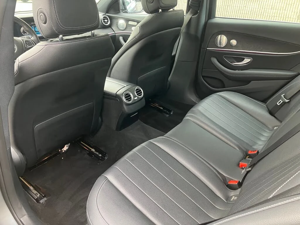 Mercedes-Benz E 300 4MATIC AMG PACK * DIGITAL * BURM * ПОДГРЕВ * ПАНО, снимка 10 - Автомобили и джипове - 55988400