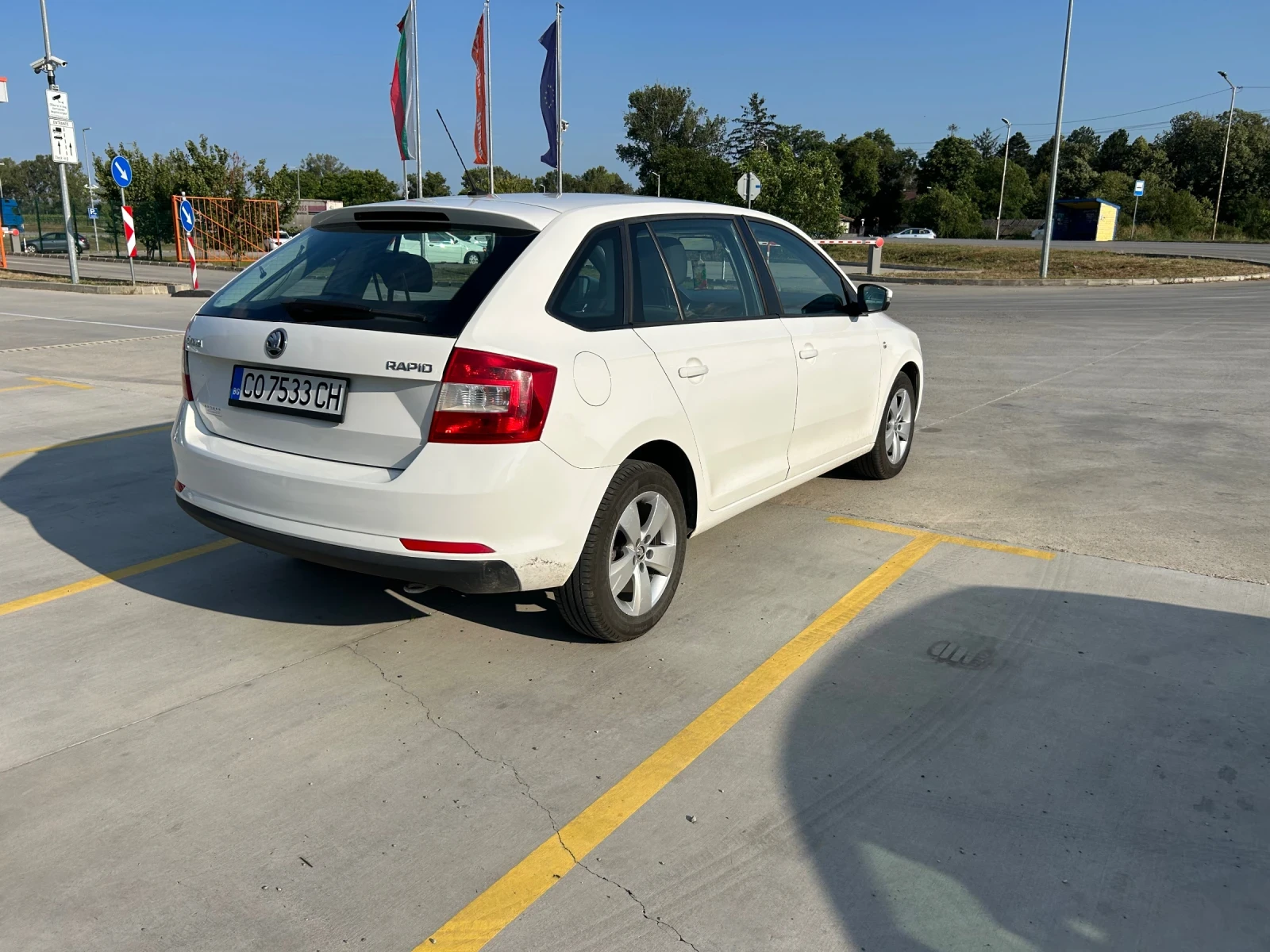 Skoda Rapid 1.2 TSI, снимка 11 - Автомобили и джипове - 56153781