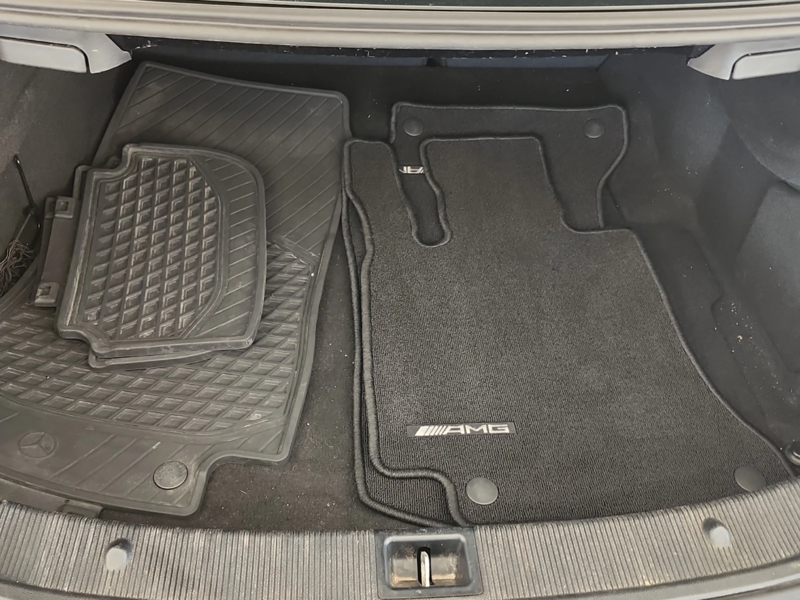 Mercedes-Benz E 400 АВТОКРЕДИТ, снимка 7 - Автомобили и джипове - 56255458