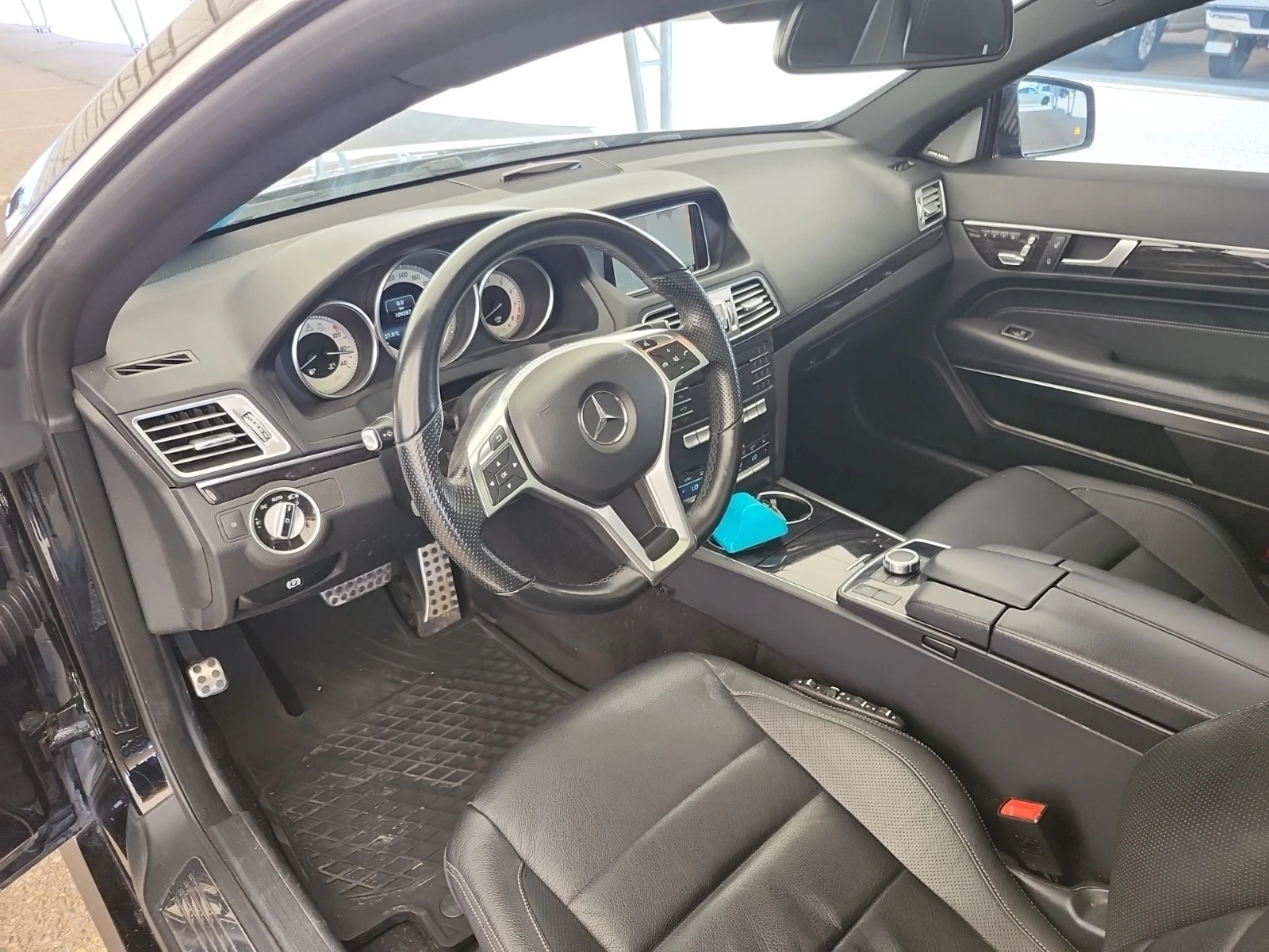 Mercedes-Benz E 400 АВТОКРЕДИТ, снимка 4 - Автомобили и джипове - 56255458