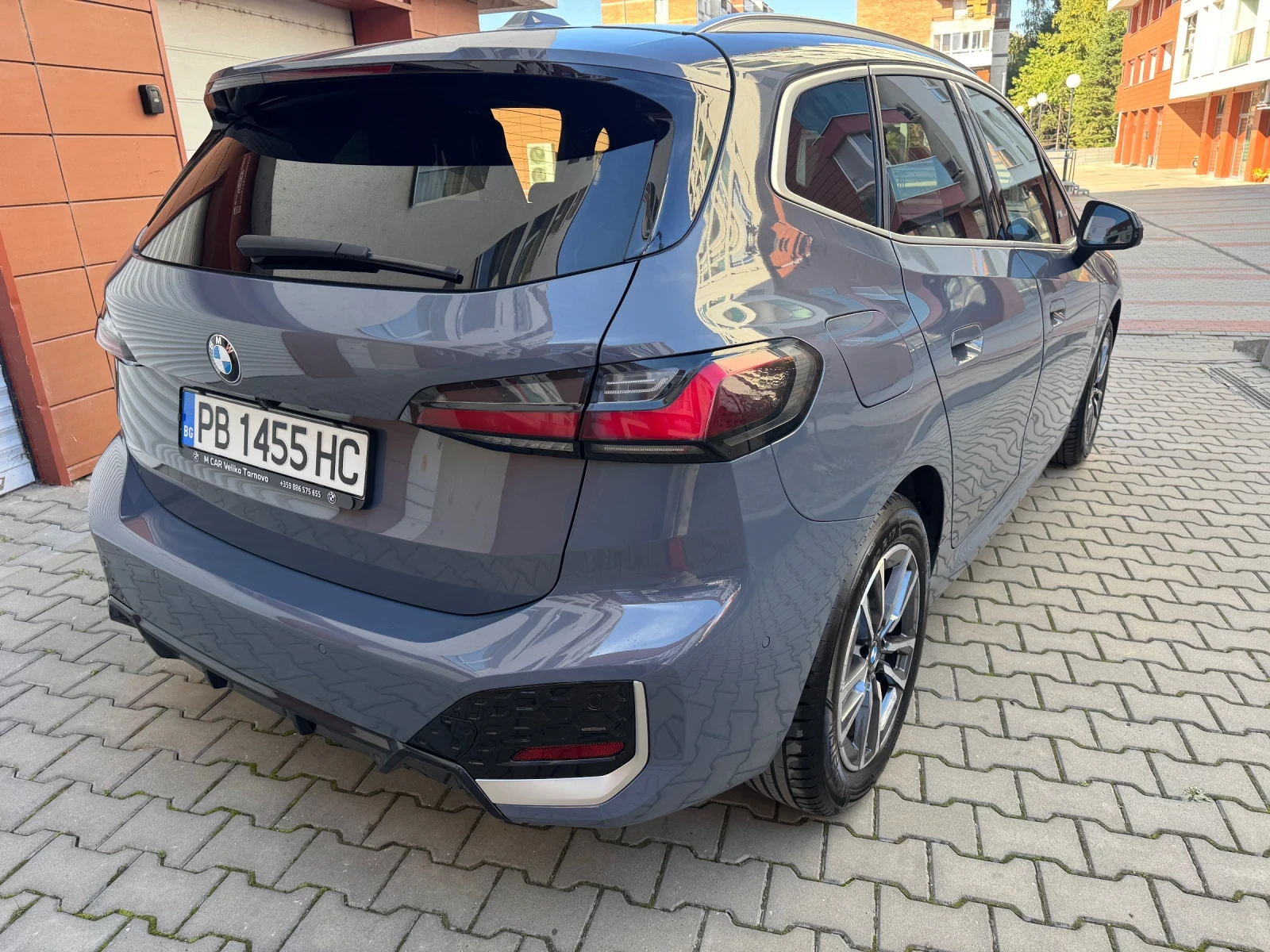BMW 2 Active Tourer M 218d, снимка 8 - Автомобили и джипове - 56371625