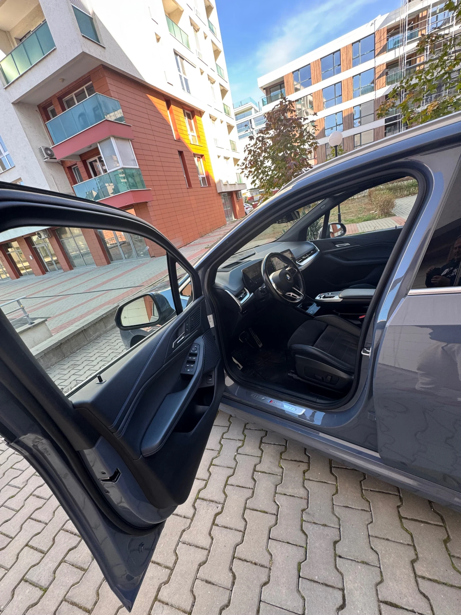 BMW 2 Active Tourer M 218d, снимка 17 - Автомобили и джипове - 56371625