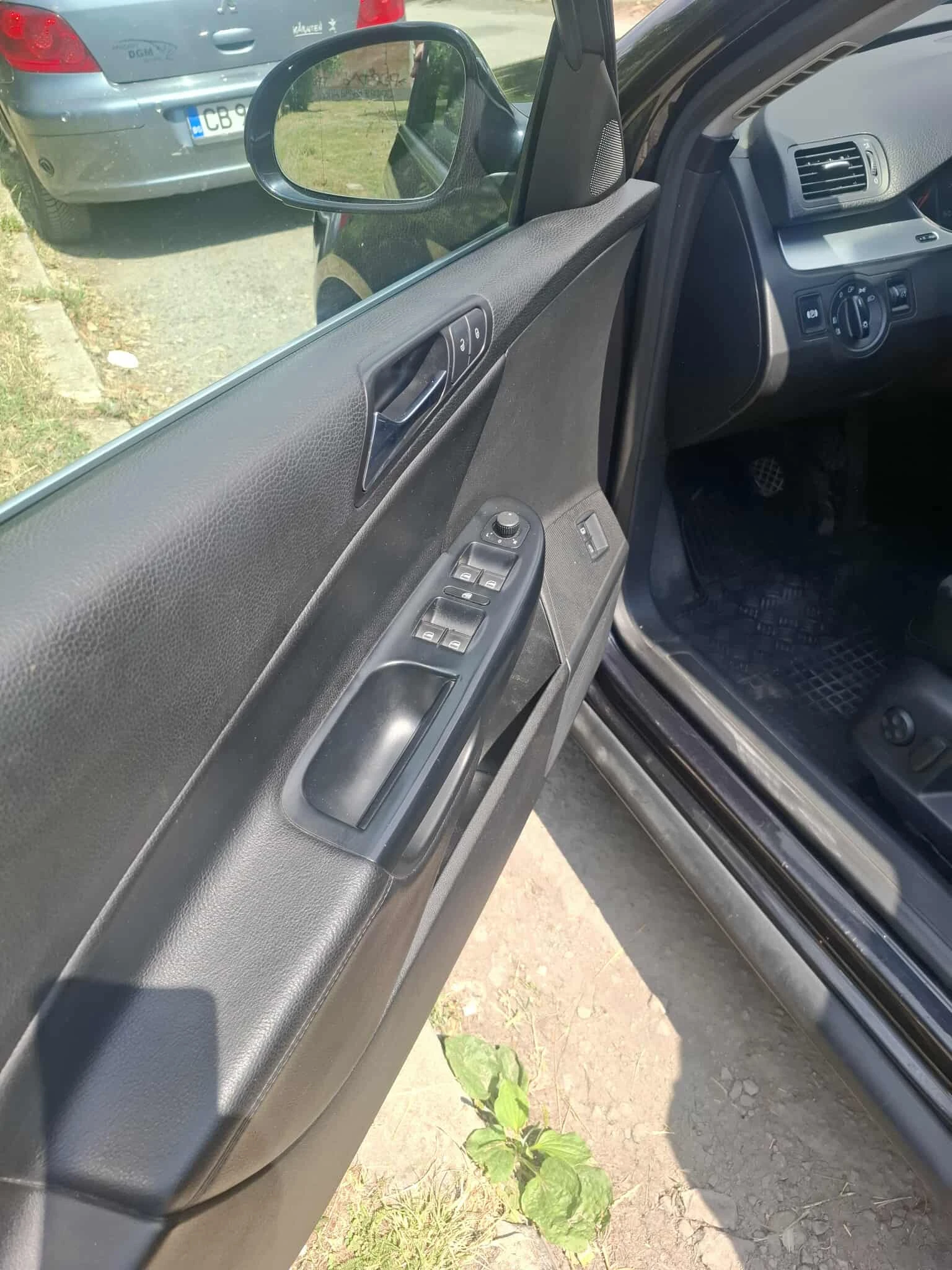 VW Passat, снимка 6 - Автомобили и джипове - 56447953