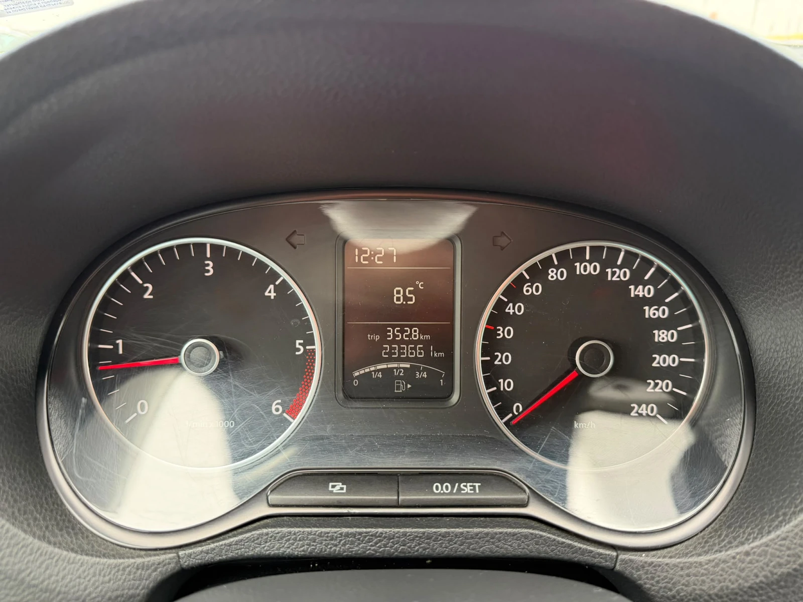 VW Polo / 1.6D / EURO 5 / NAVI /, снимка 15 - Автомобили и джипове - 56735683