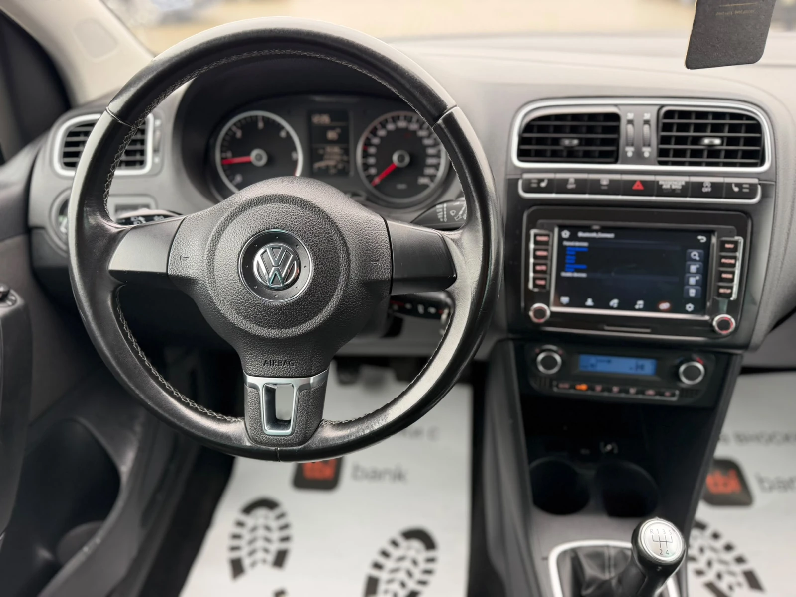 VW Polo / 1.6D / EURO 5 / NAVI /, снимка 14 - Автомобили и джипове - 56735683