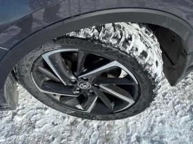 Toyota C-HR FWD  CARFAX, снимка 5