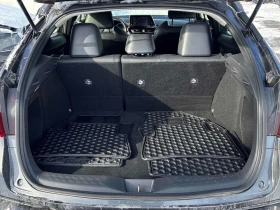 Toyota C-HR FWD  CARFAX, снимка 9