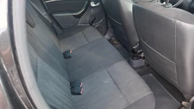 Dacia Duster 1.6i , снимка 10