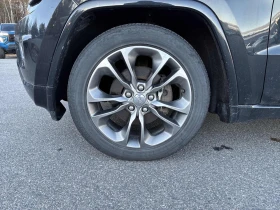 Jeep Grand cherokee Overland* Distronic* Обдух* Пано* H&K - 21999 лв. / 11247.91 € - 27990921 6