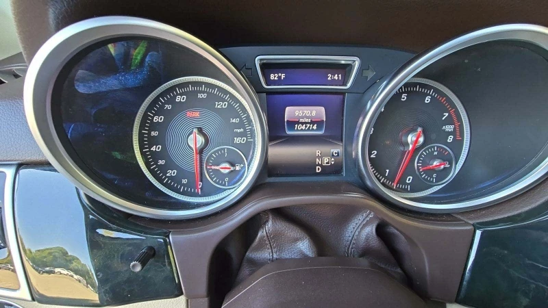 Mercedes-Benz GLE 350, снимка 8 - Автомобили и джипове - 47340506