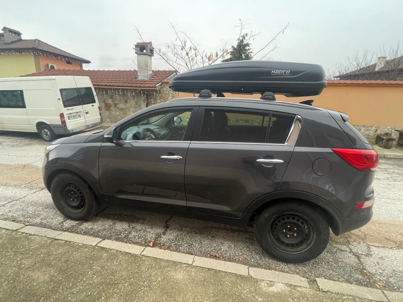 Kia Sportage CRDI, снимка 4 - Автомобили и джипове - 48678107