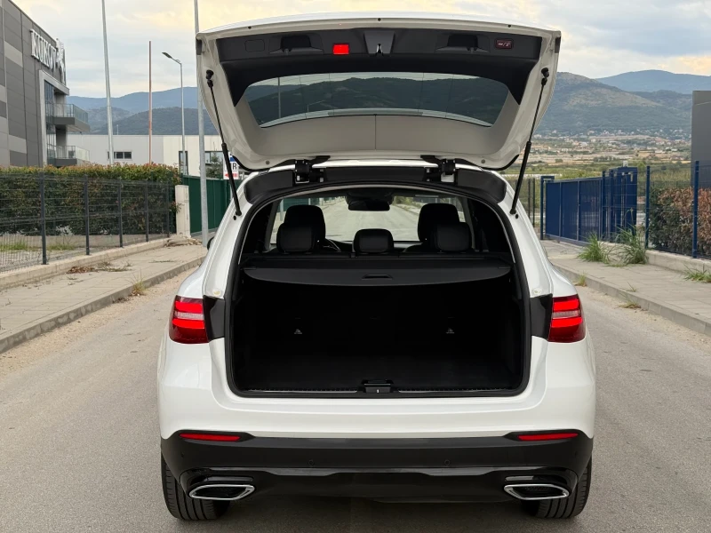 Mercedes-Benz GLC 220 DISTRONIC/4MATIC/MULTIBEAM/ПЪЛНА СЕРВ. ИСТОРИЯ!!!, снимка 4 - Автомобили и джипове - 51909831
