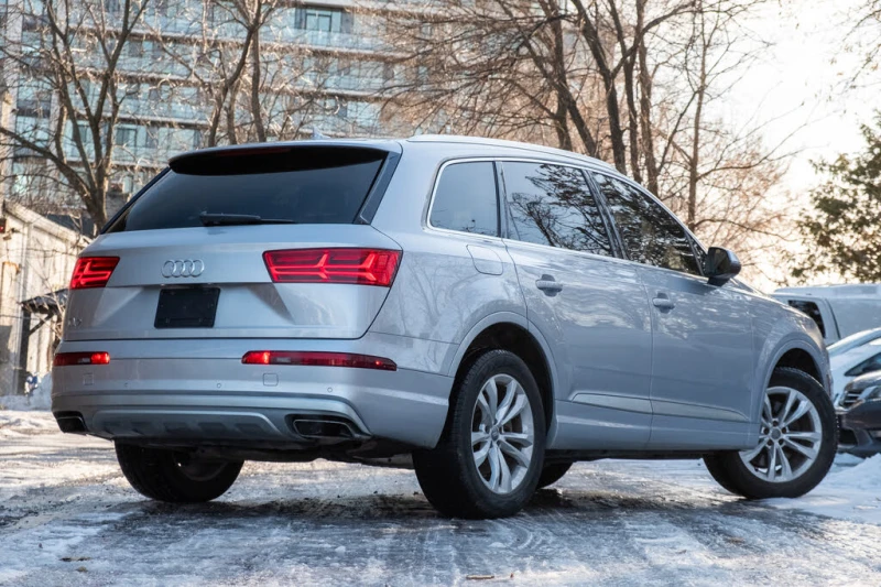 Audi Q7 PROGRESSIVE* PANO* BOSE* ОБДУХ* DIGITAL* 7M* 360* , снимка 3 - Автомобили и джипове - 53011955