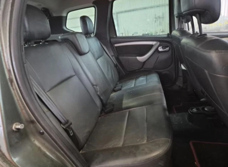 Dacia Duster 1.5dci, снимка 6 - Автомобили и джипове - 53077352