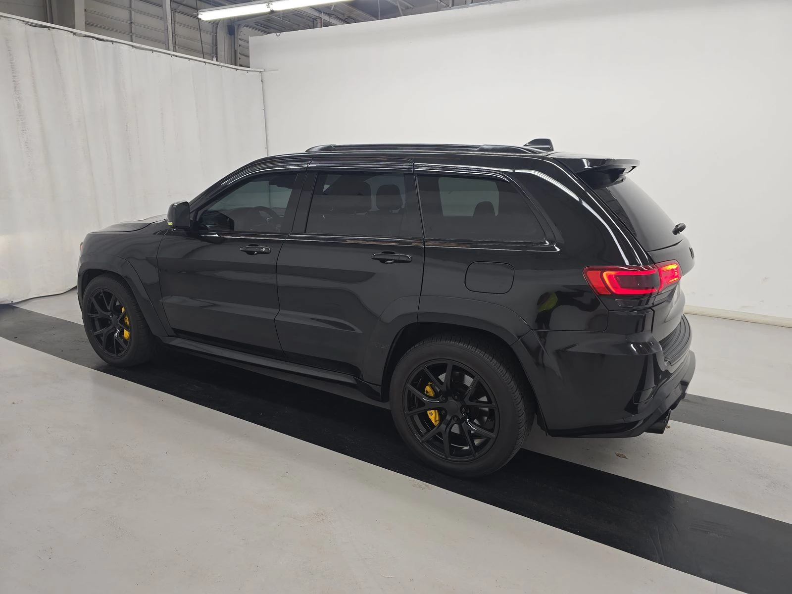 Jeep Grand cherokee SRT-8 Обдух* 8ZF* ALPINE* M.Toчка* Дистроник* Пано - изображение 6