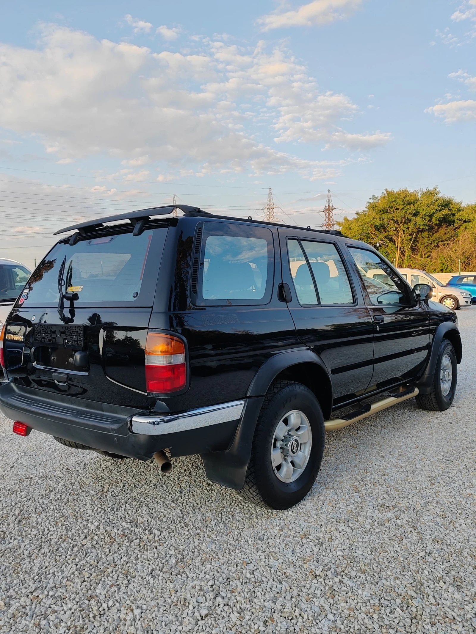 Nissan Pathfinder 3.3 бензин, 150к.с. 4х4, ТОП - изображение 3