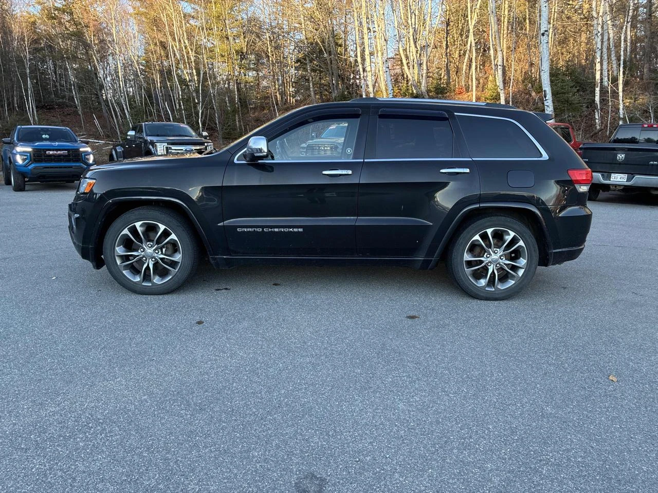 Jeep Grand cherokee Overland* Distronic* Обдух* Пано* H&K - изображение 2