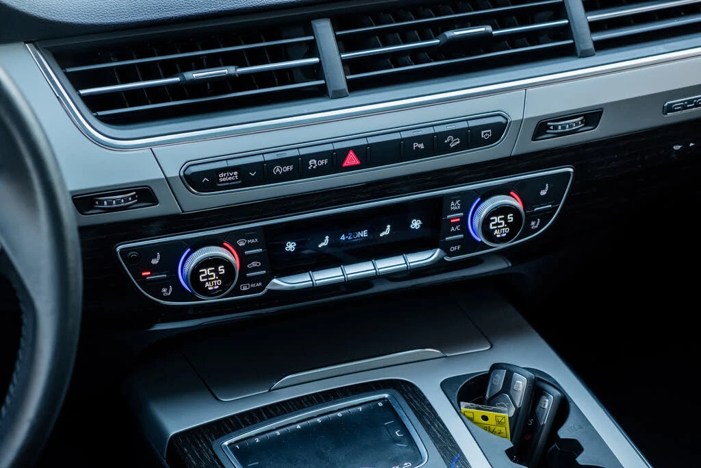 Audi Q7 PROGRESSIVE* PANO* BOSE* �����* DIGITAL* 7M* 360*  | Mobile.bg � ����������� 11