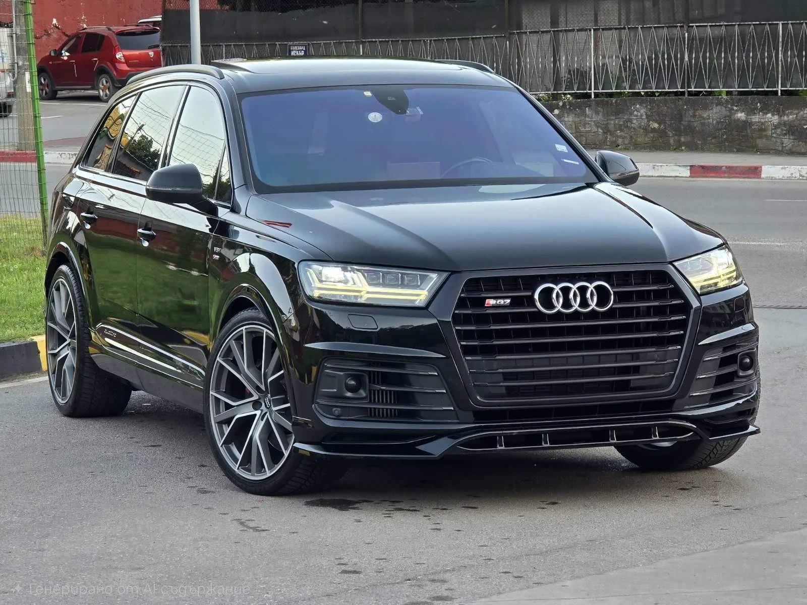 Audi SQ7 Не различима от Нова