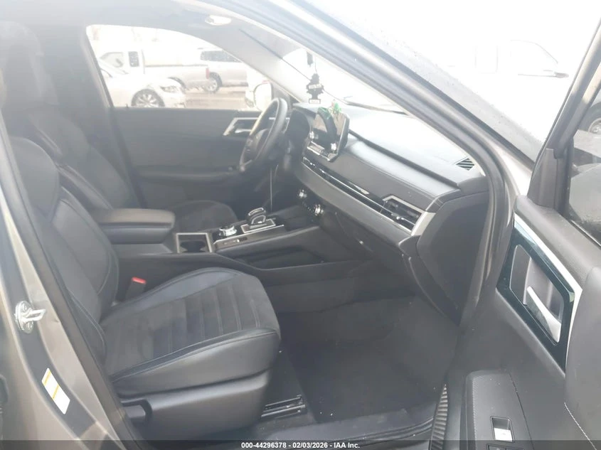 Mitsubishi Outlander 2.5l Se 2.5 2Wd, снимка 5 - Автомобили и джипове - 53905037