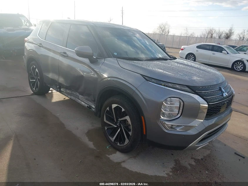 Mitsubishi Outlander 2.5l Se 2.5 2Wd, снимка 2 - Автомобили и джипове - 53905037