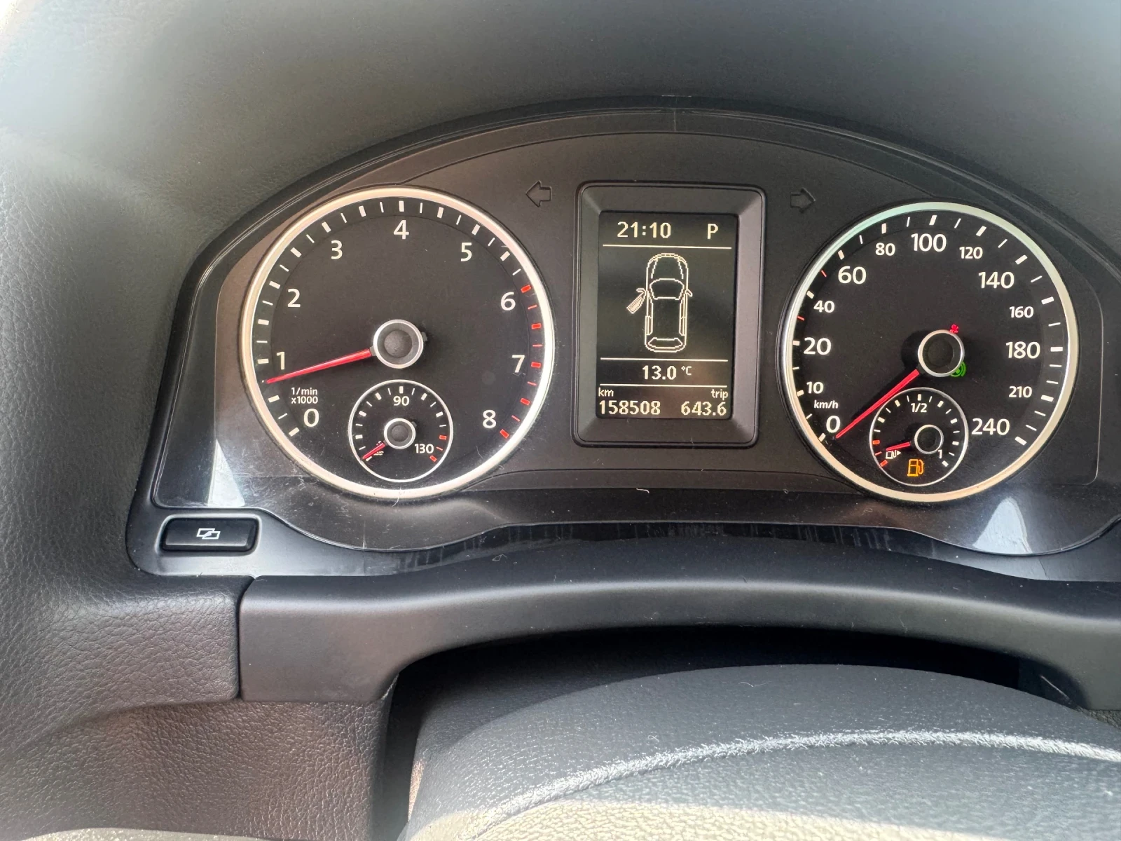 VW Tiguan 2.0TSI 4x4 ЛИЗИНГ!!!, снимка 15 - Автомобили и джипове - 54254006