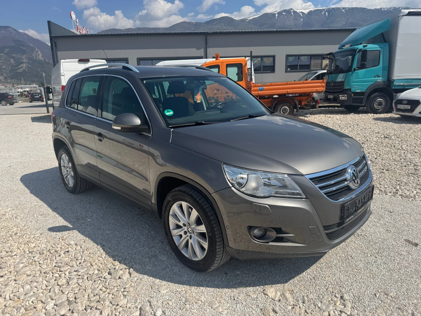 VW Tiguan 2.0TSI 4x4 ЛИЗИНГ!!!, снимка 3 - Автомобили и джипове - 54254006