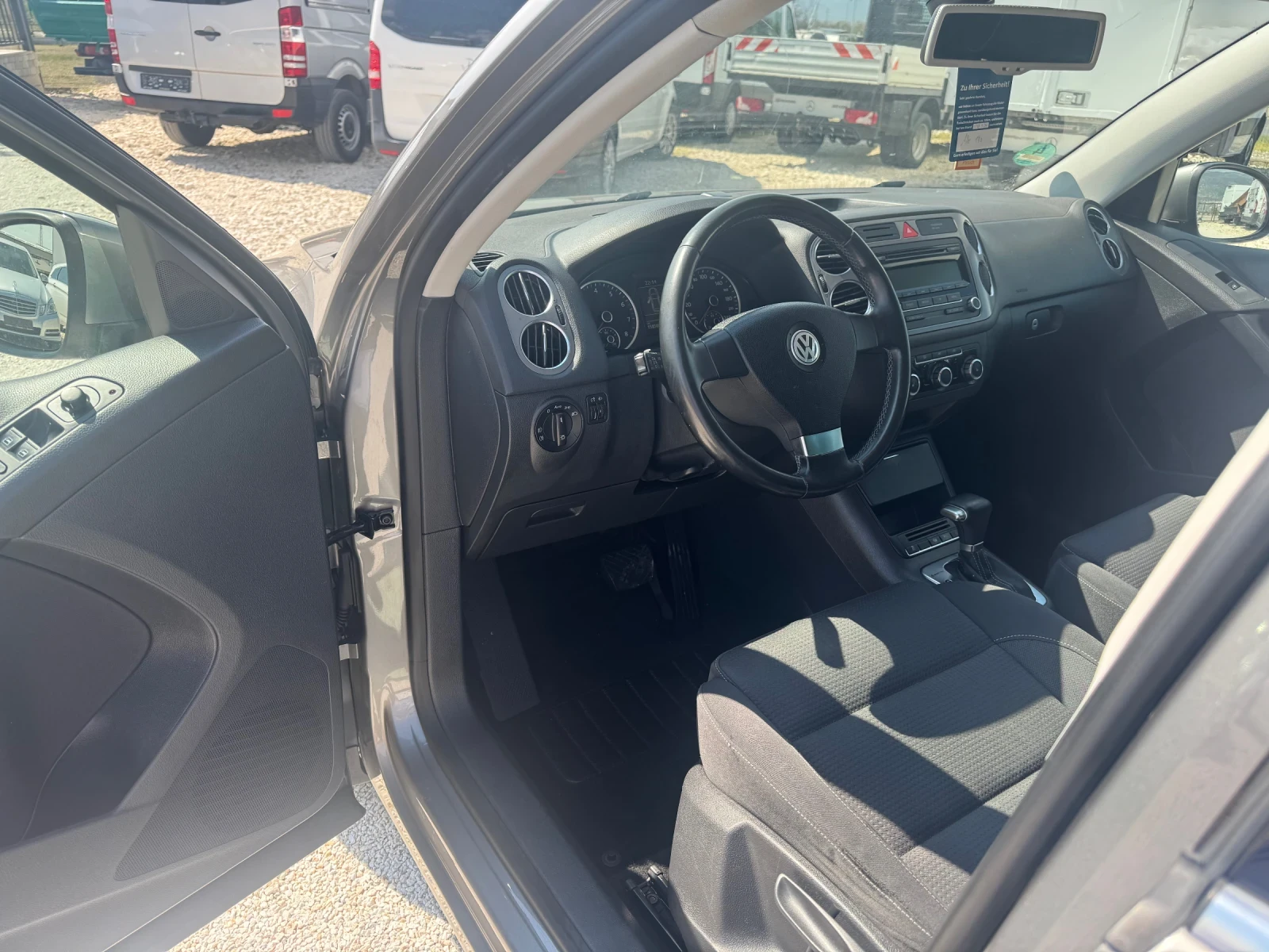 VW Tiguan 2.0TSI 4x4 ЛИЗИНГ!!!, снимка 8 - Автомобили и джипове - 54254006