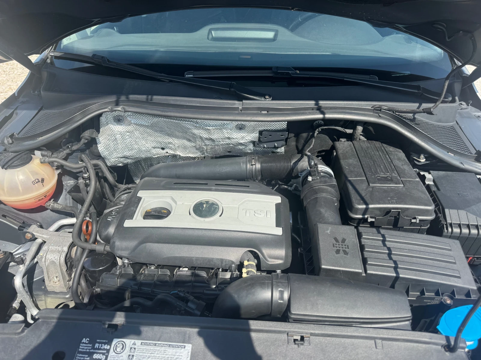 VW Tiguan 2.0TSI 4x4 ЛИЗИНГ!!!, снимка 13 - Автомобили и джипове - 54254006