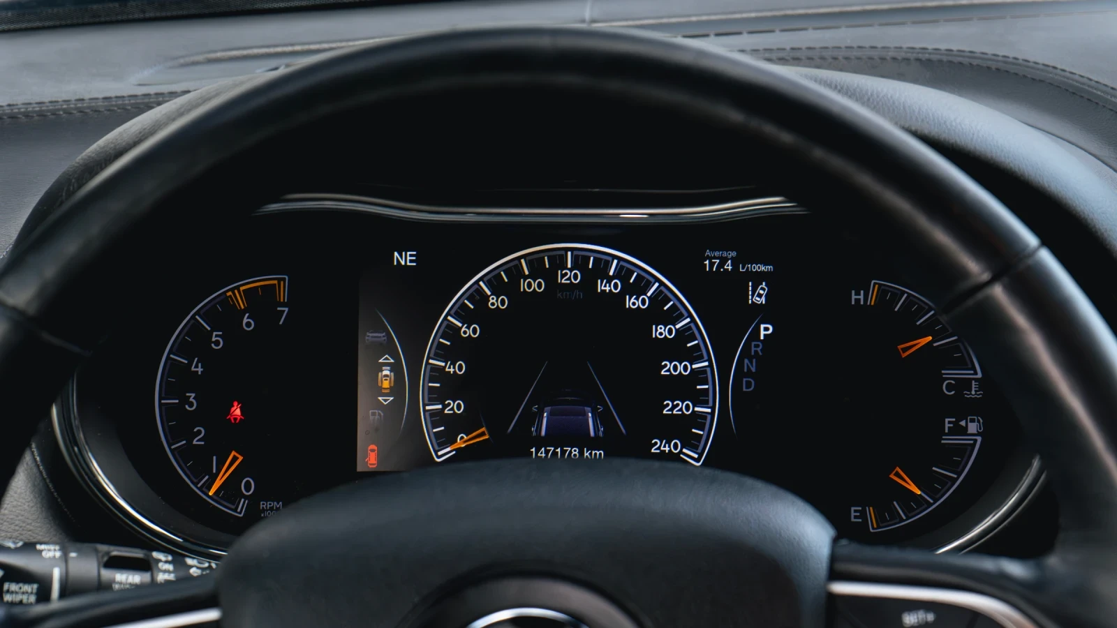 Jeep Grand cherokee 5.7 STERLING EDITION, снимка 12 - Автомобили и джипове - 54645762