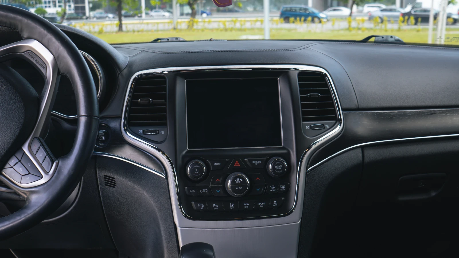Jeep Grand cherokee 5.7 STERLING EDITION, снимка 9 - Автомобили и джипове - 54645762