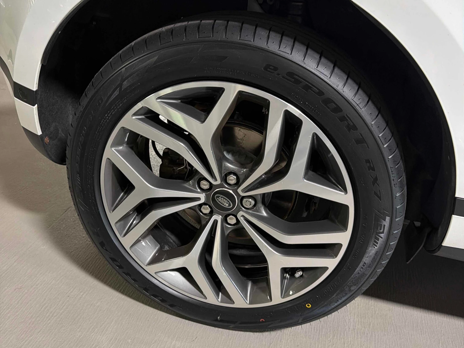 Land Rover Range Rover Evoque * SE * CARFAX * ЦЕНА ДО БГ, снимка 12 - Автомобили и джипове - 55940650