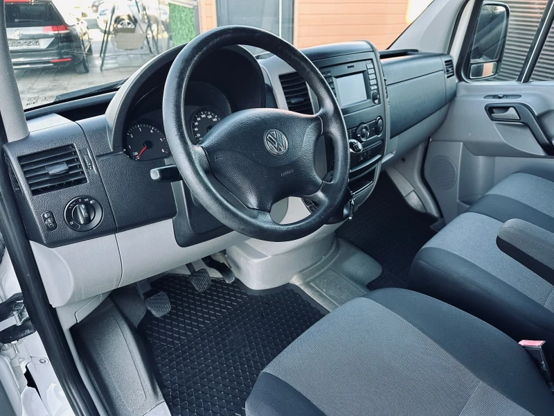 VW Crafter 2.0 TDI/NaviKlima, снимка 10 - Бусове и автобуси - 52739022