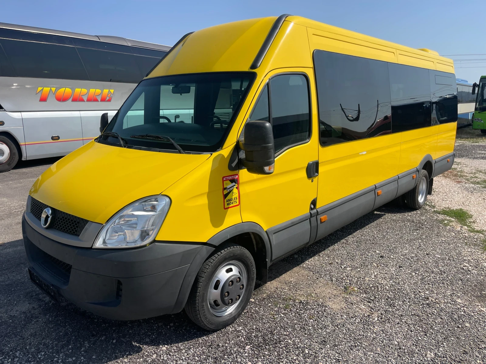 Iveco Daily 2xКлима 23м - изображение 2