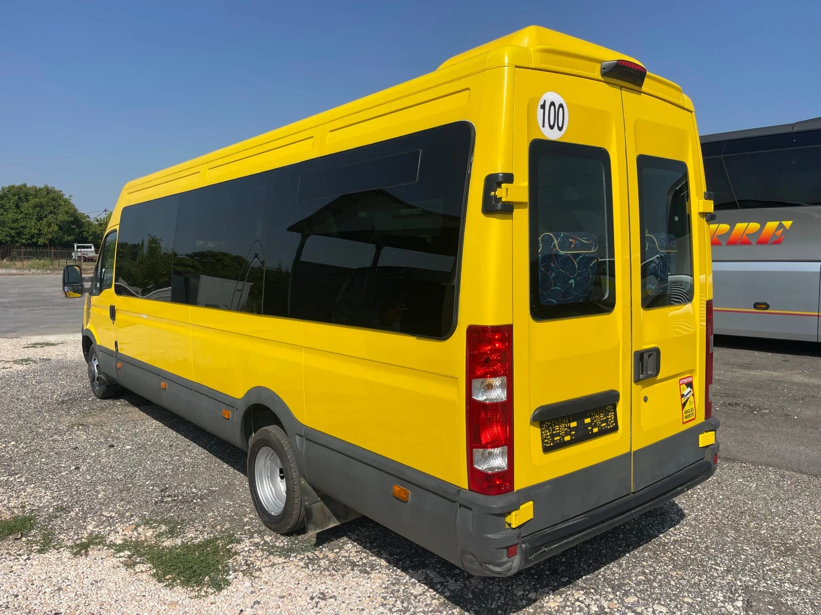 Iveco Daily 2xКлима 23м - изображение 3