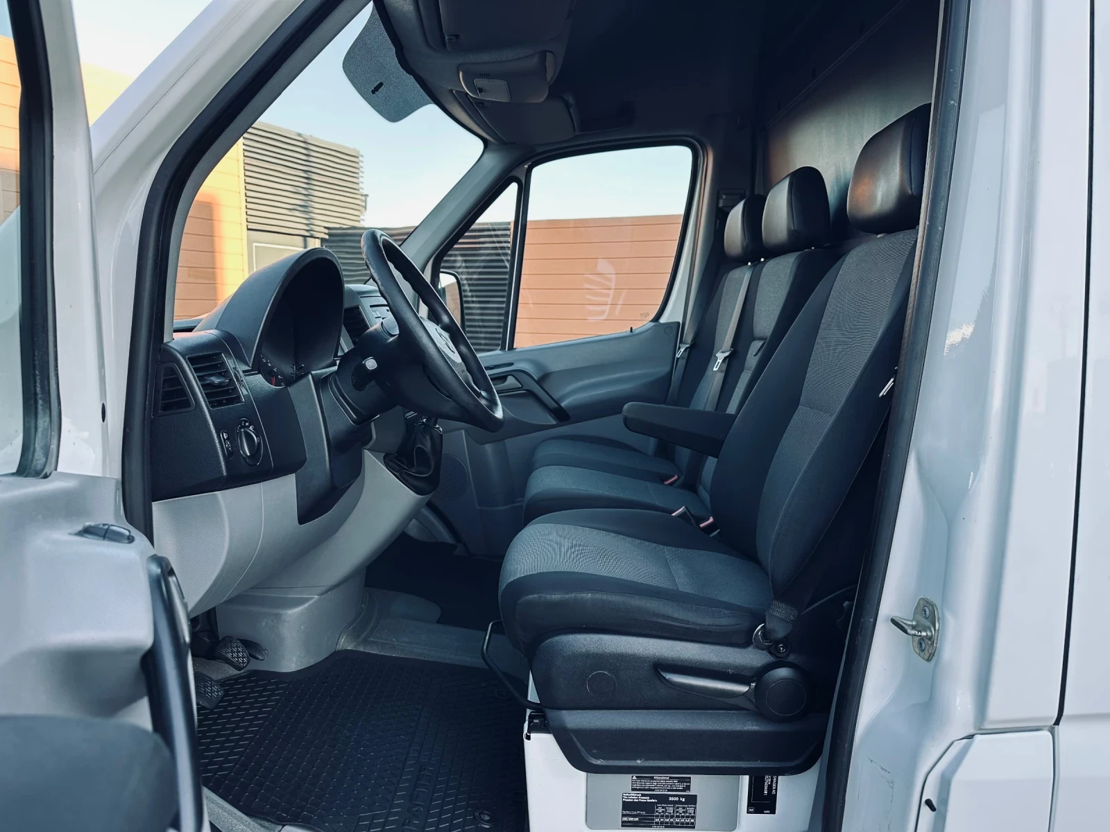 VW Crafter 2.0 TDI/NaviKlima - изображение 9