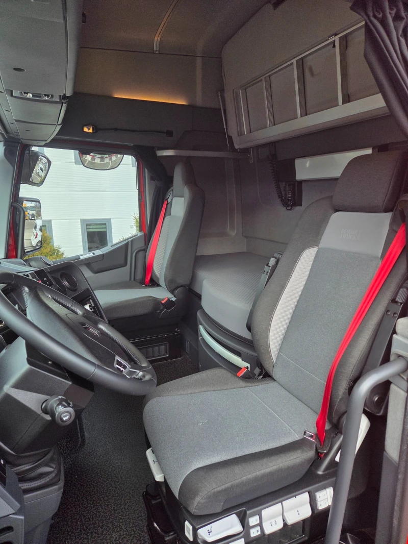 Renault T Собствен лизинг, снимка 5 - Камиони - 53097883