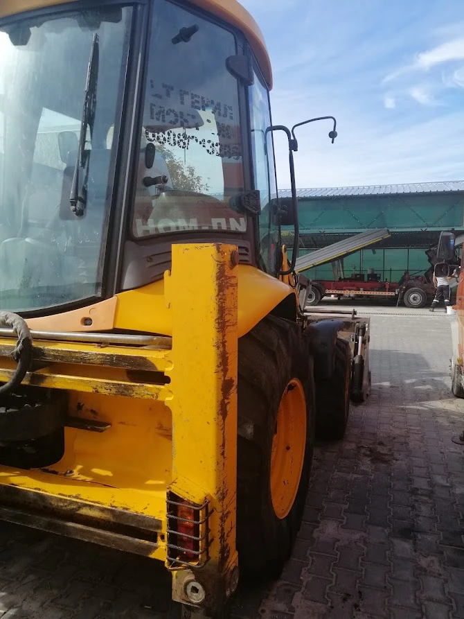 Багер JCB 3CX, снимка 5 - Индустриална техника - 47606972