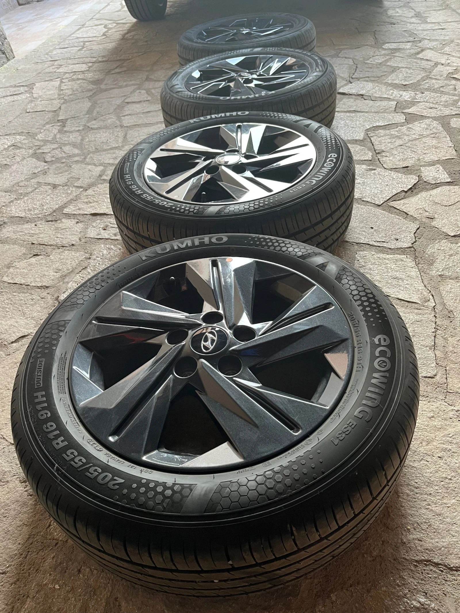 Гуми с джанти Kumho 205/55R16